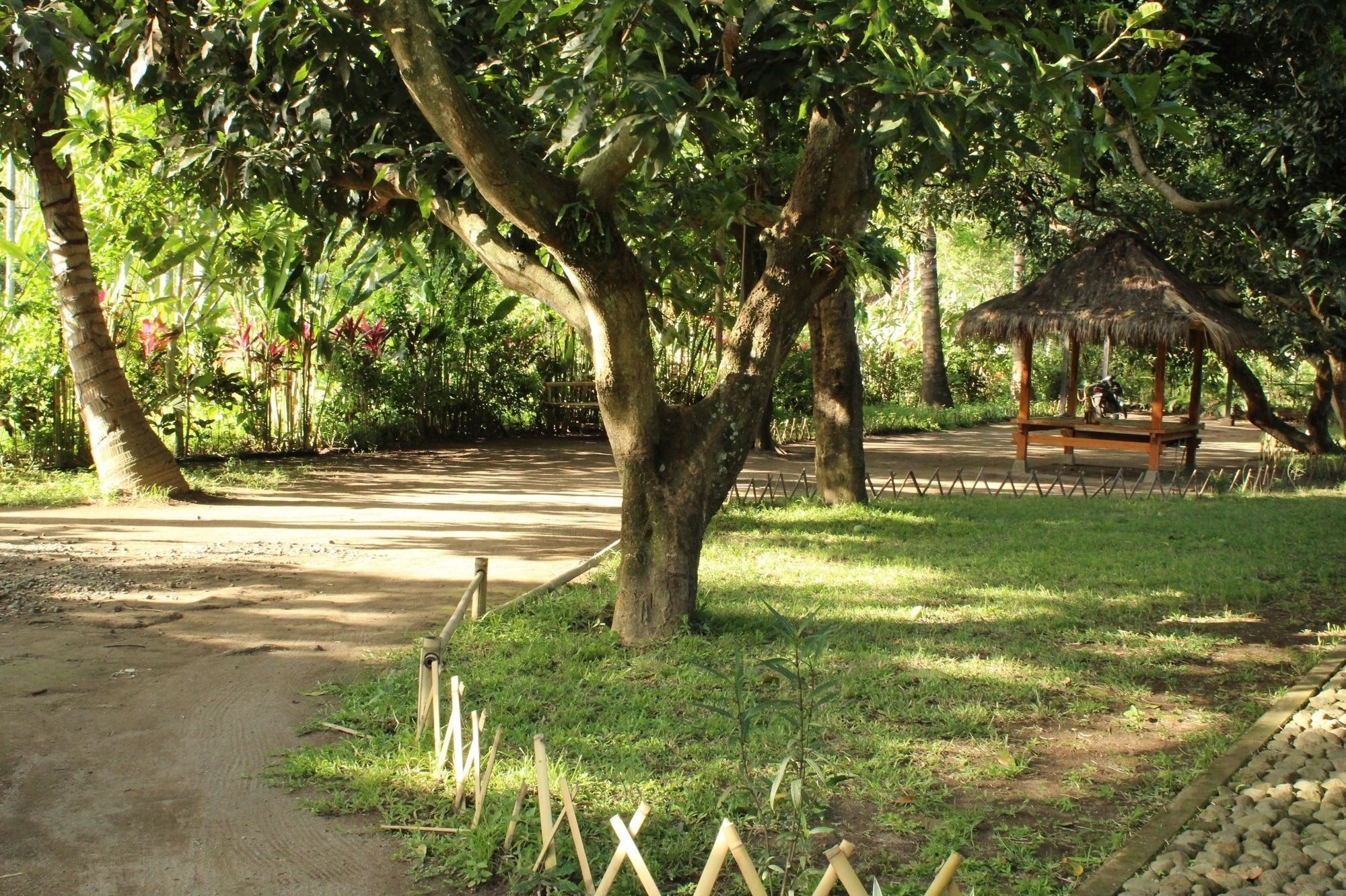 Lendang Homestay Mangsit Exterior photo