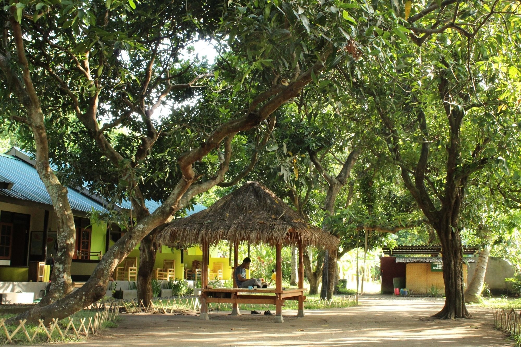 Lendang Homestay Mangsit Exterior photo